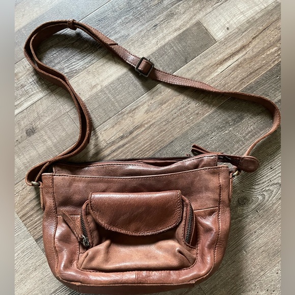 the trend Handbags - The Trend -Brown Leather Crossbody Bag - Classic Women’s Shoulder Bag
